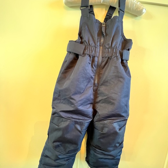 Cherokee brand toddler snow pants in perfect condition! - Picture 2 of 5
